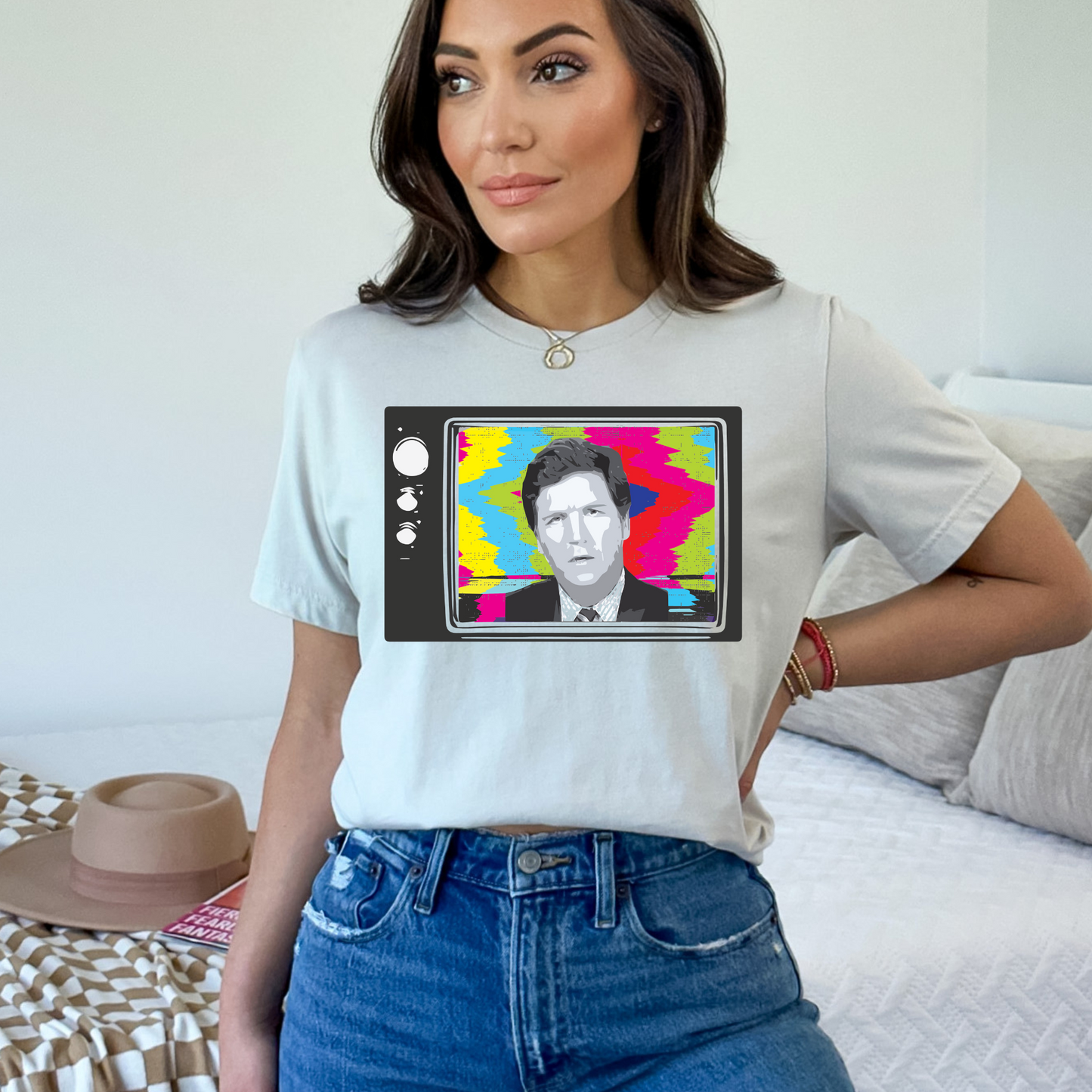 Tucker Retro TV in Color - Unisex Jersey Tee
