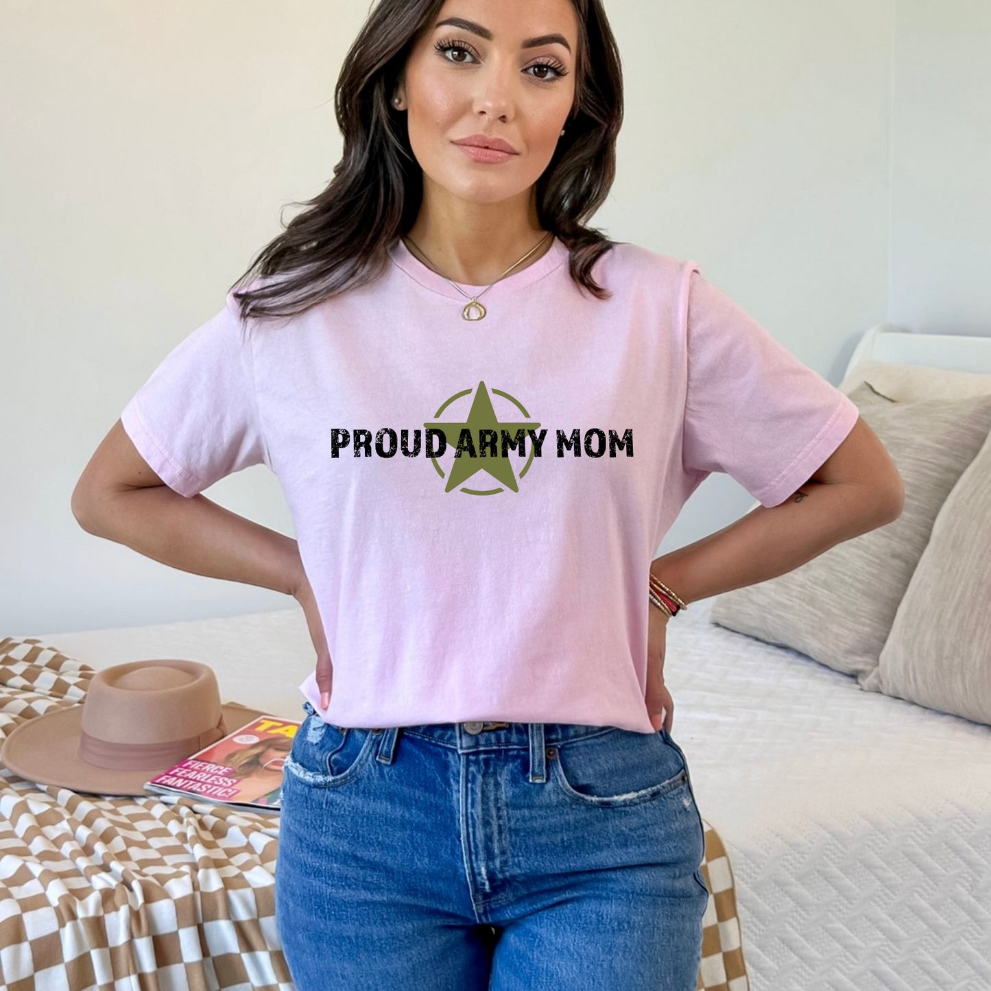 Proud Army Mom - Unisex Jersey Tee
