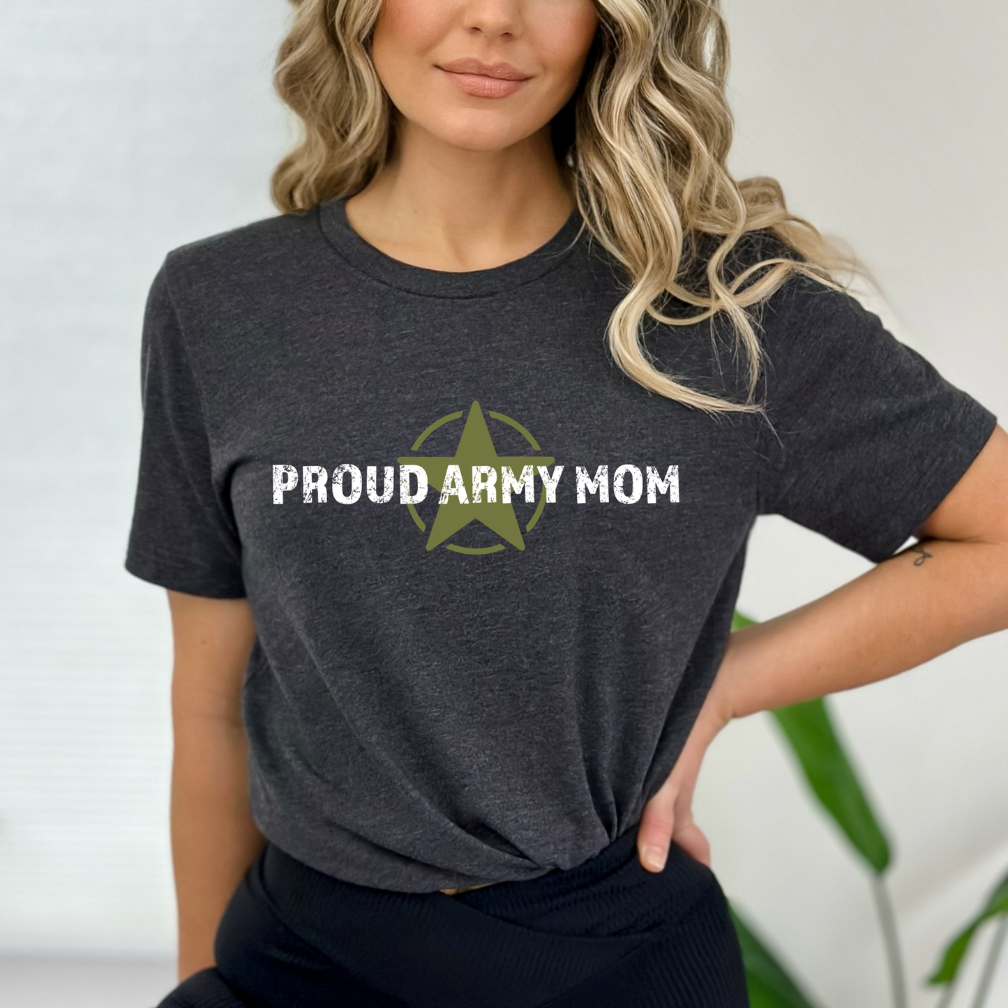 Proud Army Mom - Unisex Jersey Tee