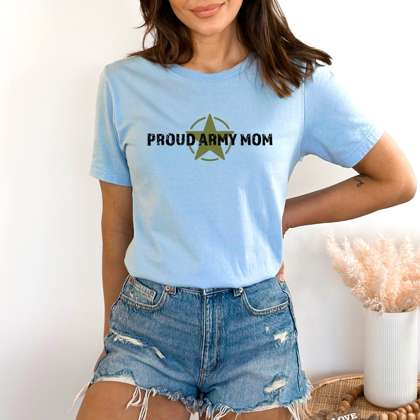 Proud Army Mom - Unisex Jersey Tee