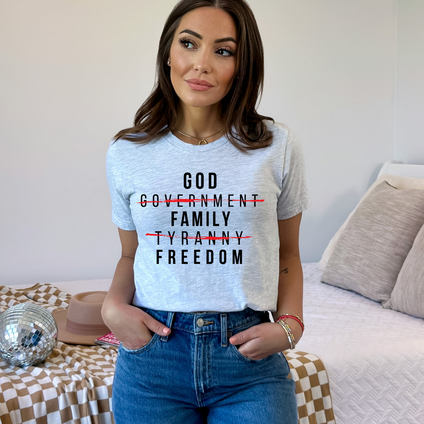 God Family Freedom - Unisex Jersey Tee