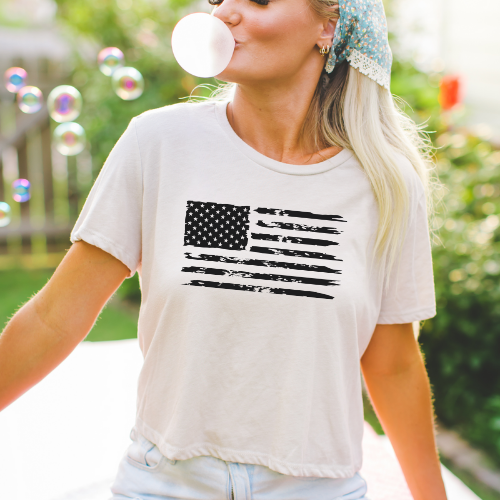 American Flag - Women's Flowy Cropped Tee