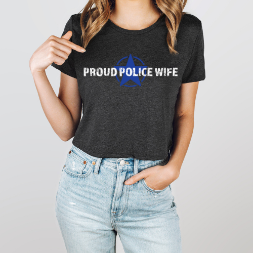 Proud Police Wife - Women's Flowy Cropped Tee