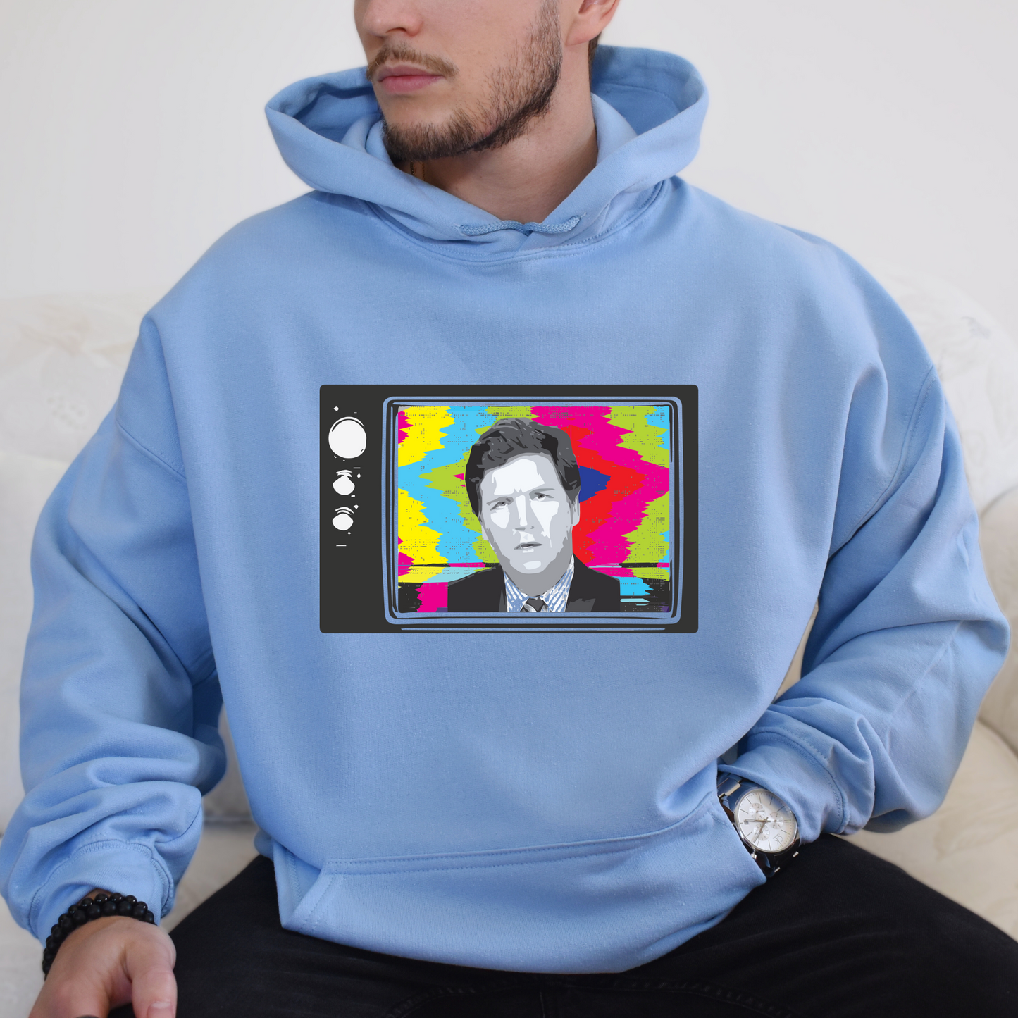 Tucker Carlson Retro TV Color - Unisex Hoodie