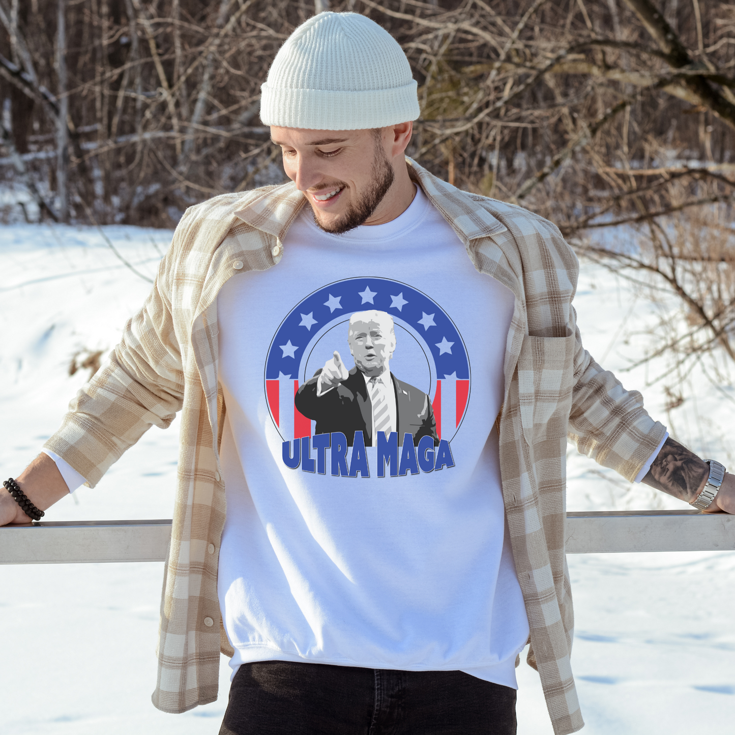 Ultra MAGA Trump - Unisex Crewneck Sweatshirt