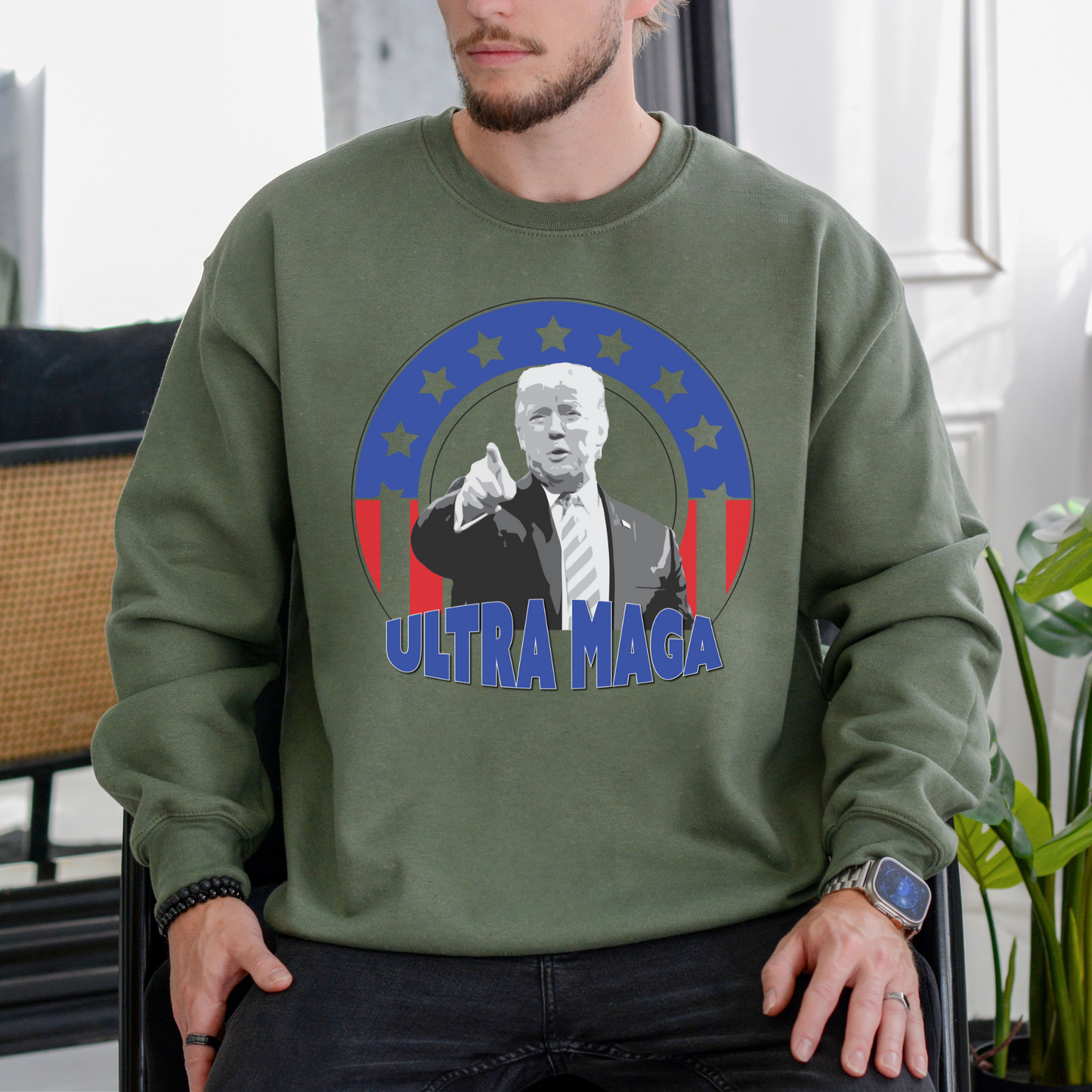 Ultra MAGA Trump - Unisex Crewneck Sweatshirt