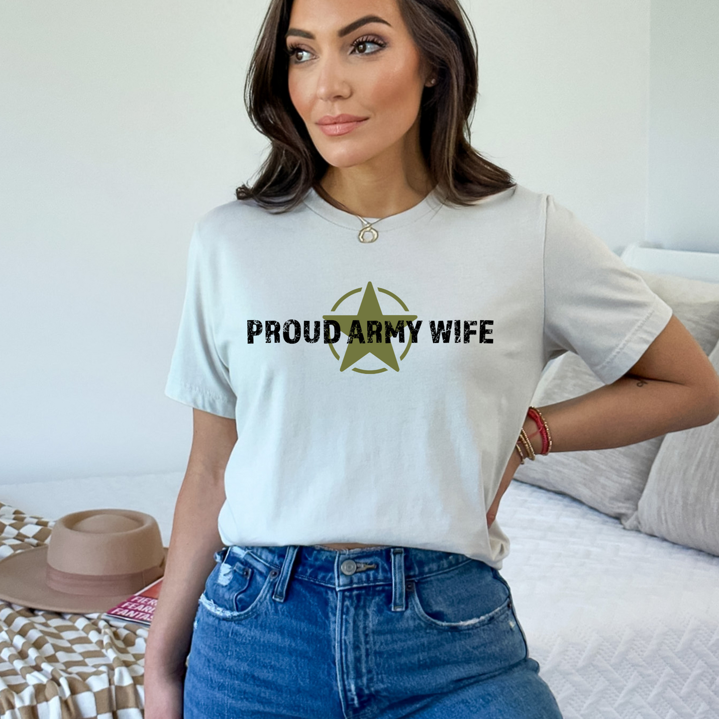 Proud Army Wife - Unisex Jersey Tee