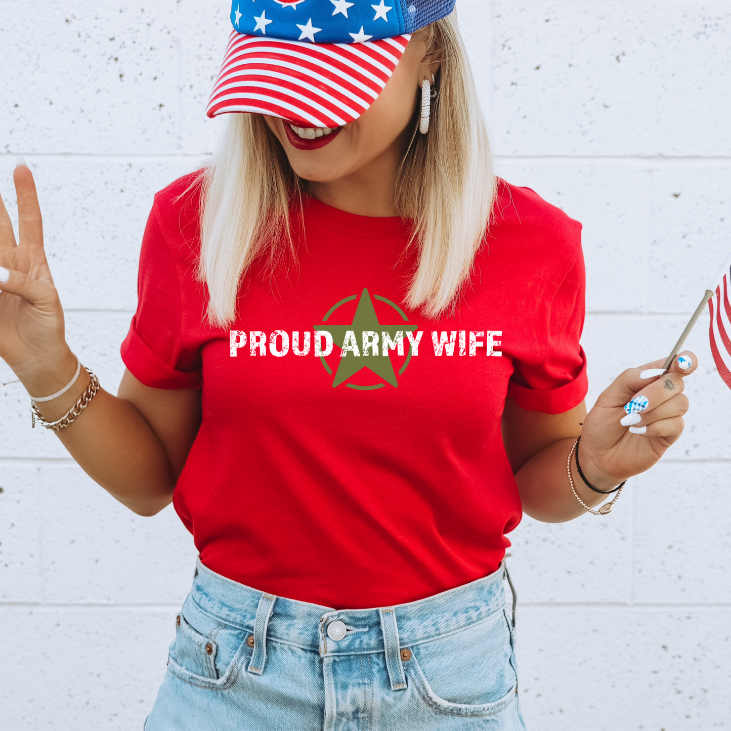 Proud Army Wife - Unisex Jersey Tee