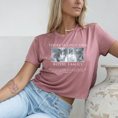 There is Only One Royal Family - Women's Flowy Cropped Tee