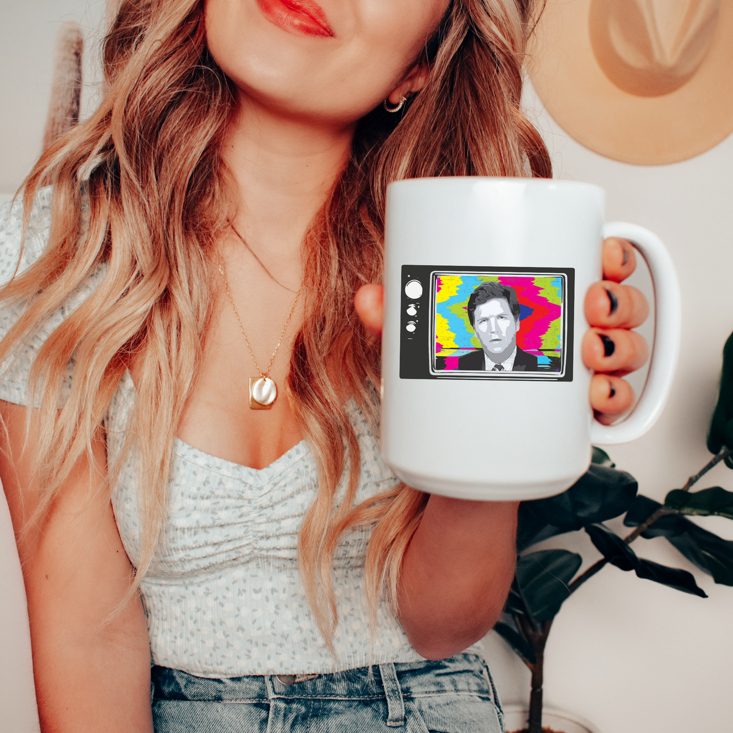 Tucker Retro TV in Color - White Glossy Mug