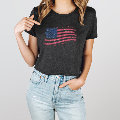 American Flag - Women's Flowy Cropped Tee