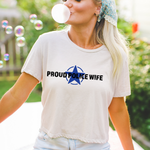 Proud Police Wife - Women's Flowy Cropped Tee